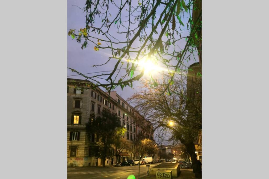 Vlad House, Close The Colosseum ローマ エクステリア 写真